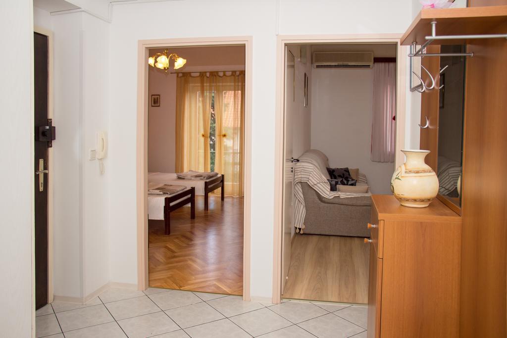 Apartment Leatoni Split Room photo
