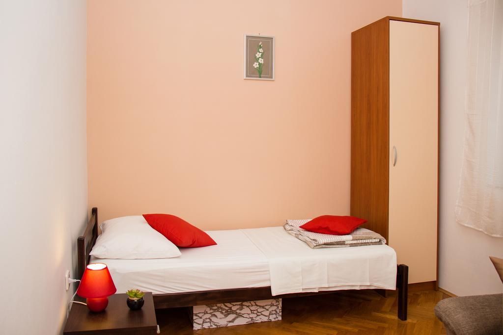 Apartment Leatoni Split Room photo